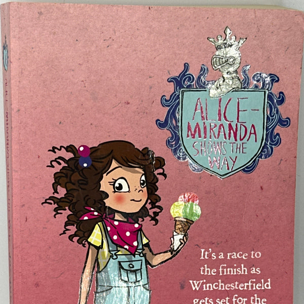 Jacqueline Harvey Alice-Miranda Shows the Way (6) front cover used books