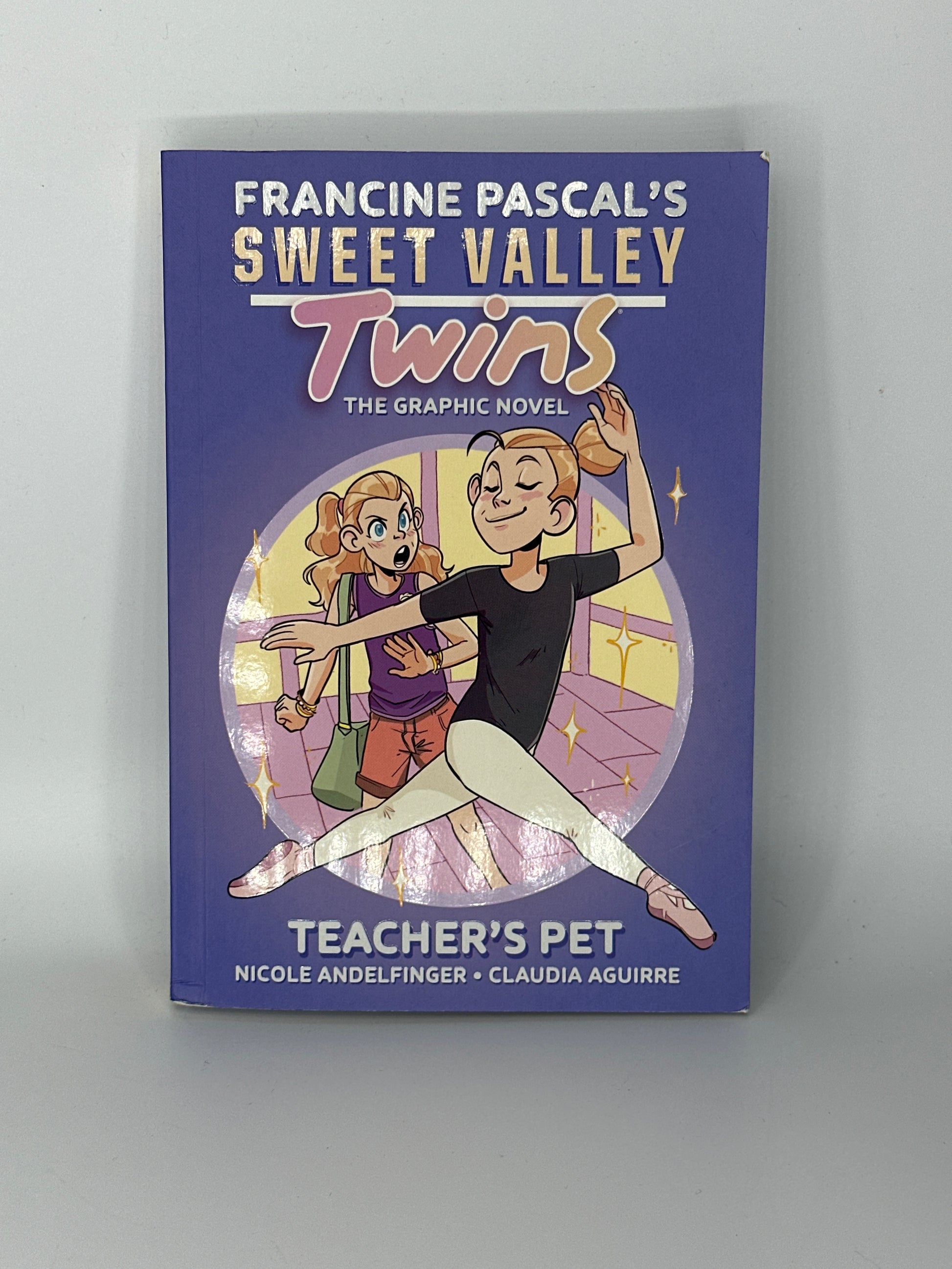 Teacher's Pet (Sweet Valley Twins: The Graphic Novel #2)