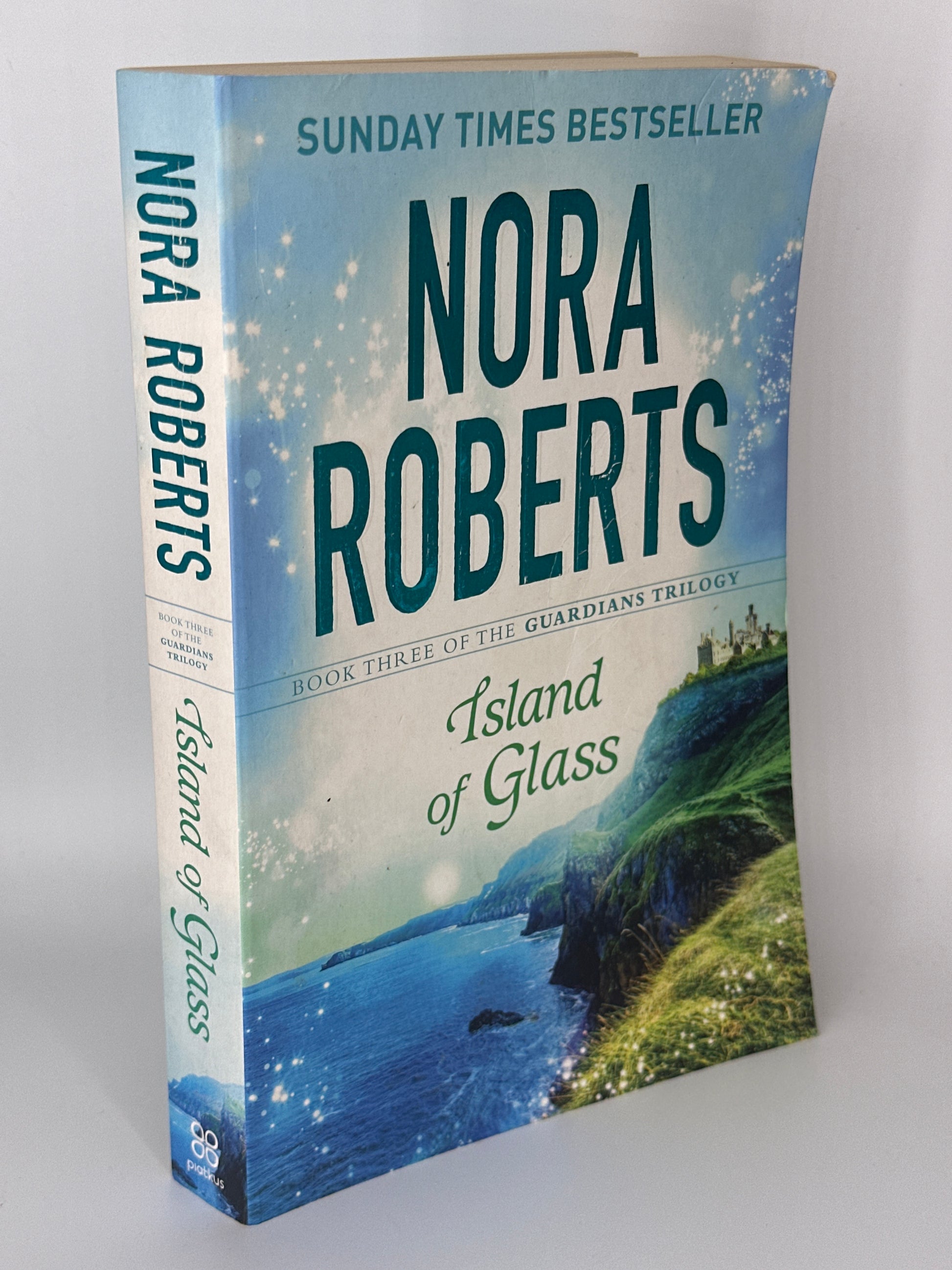 Nora Roberts Island of Glass spine used books