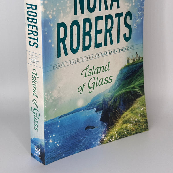 Nora Roberts Island of Glass spine used books