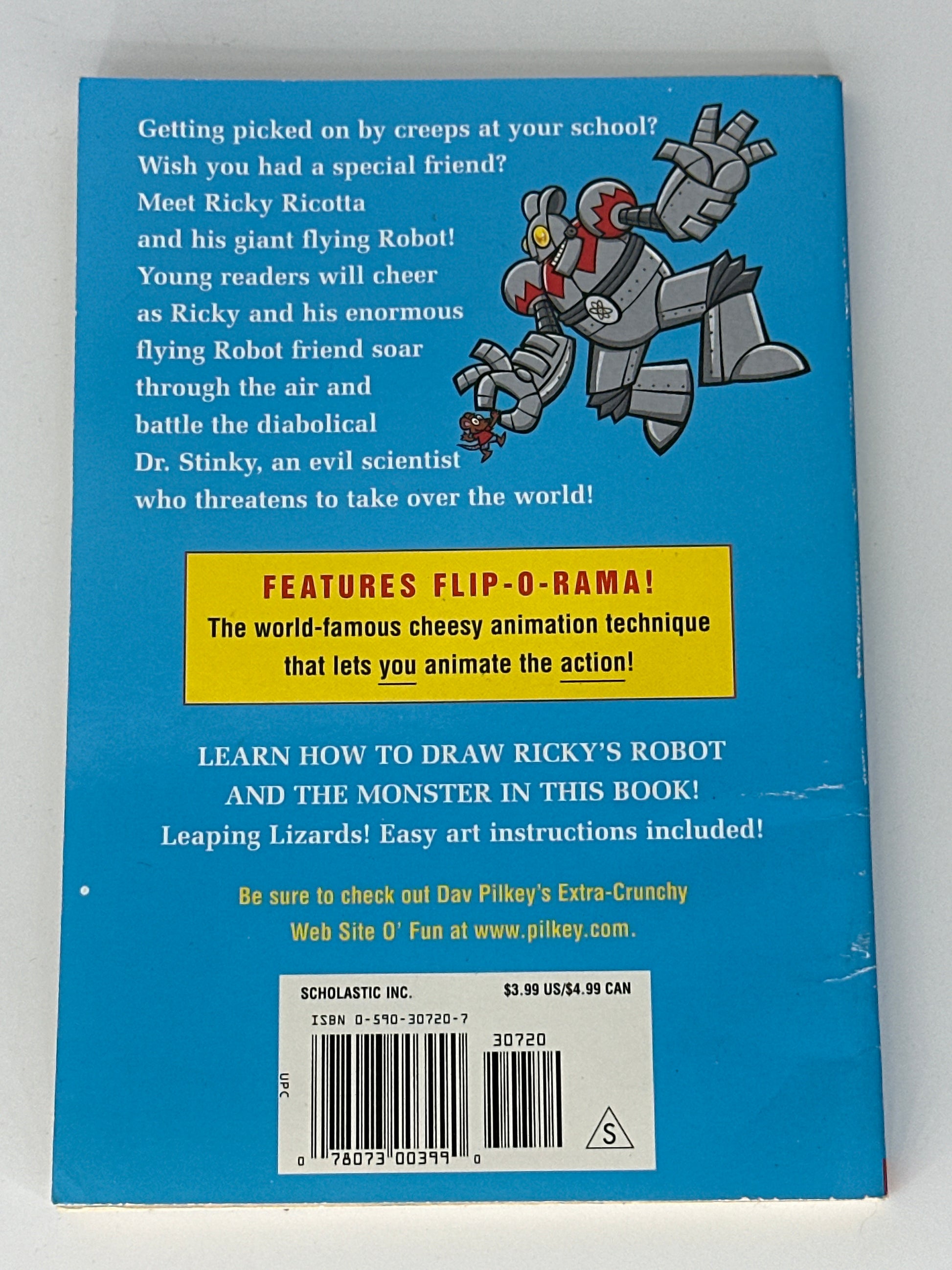 Ricky Ricottas Mighty Robot back cover image