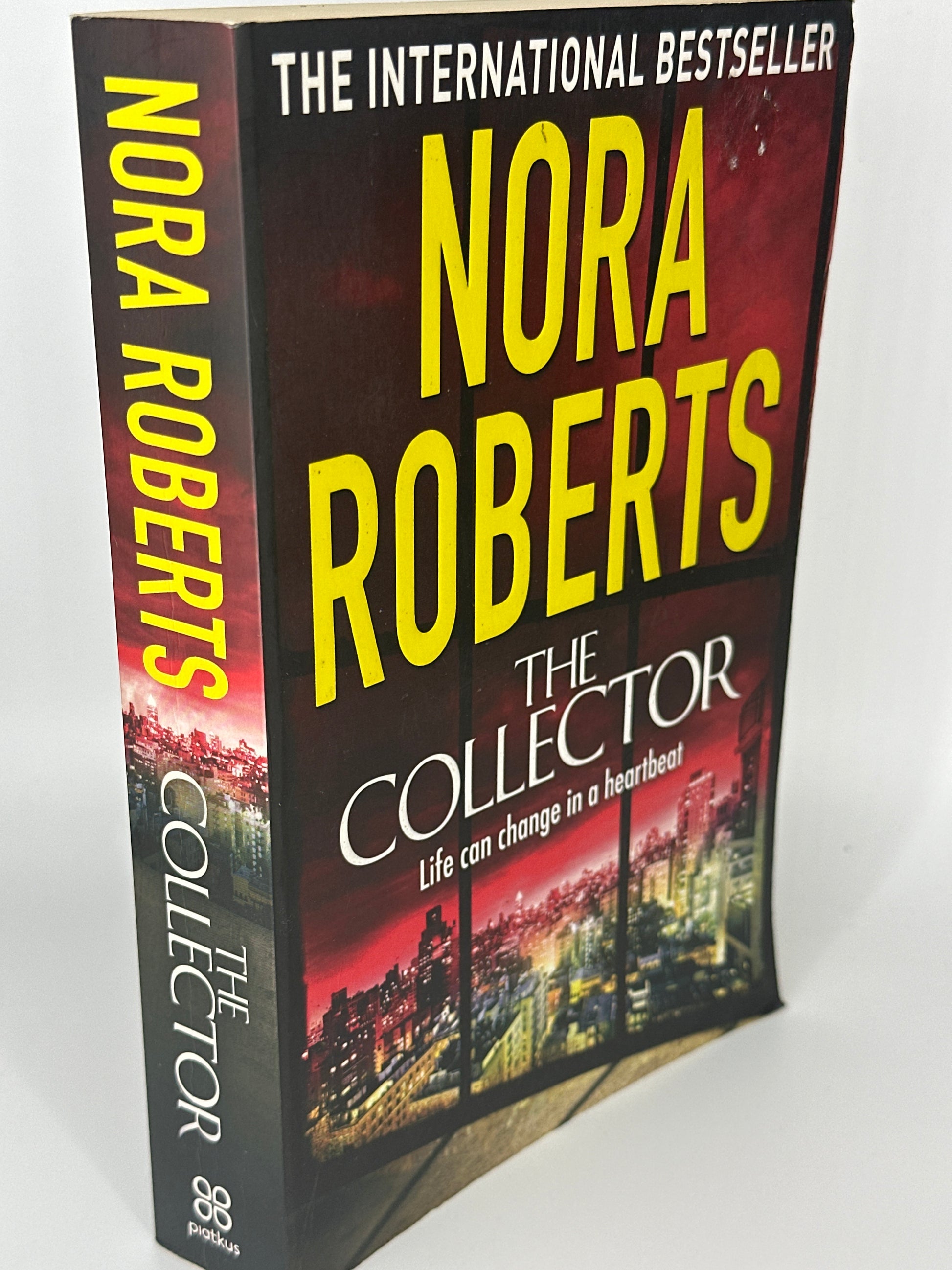 Nora Roberts The Collector spine used books