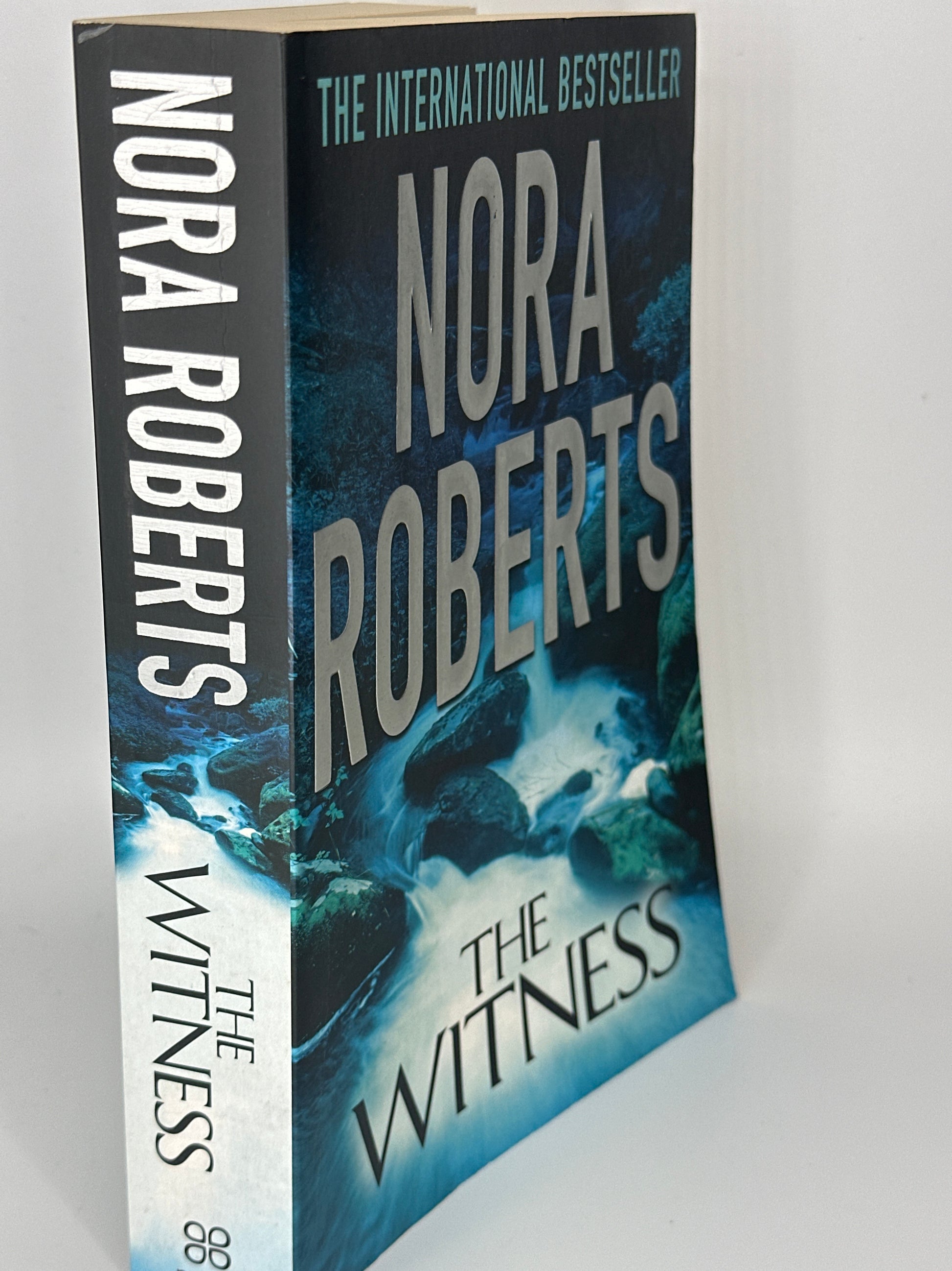 Nora Roberts Witness spine used books